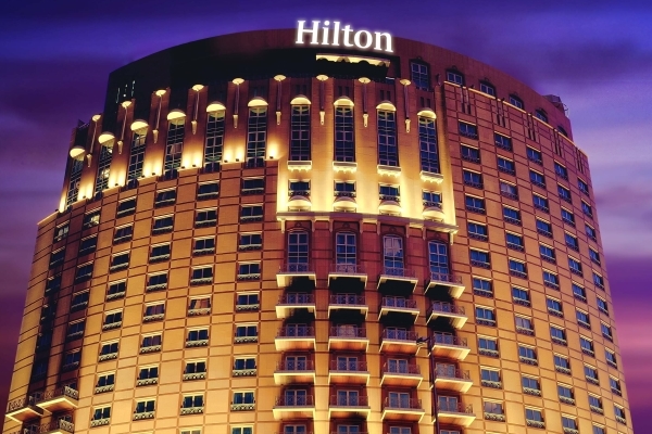 فندق هيلتون بيروت متروبوليتان بالاس يعلن عن فتح أبوابه من جديد